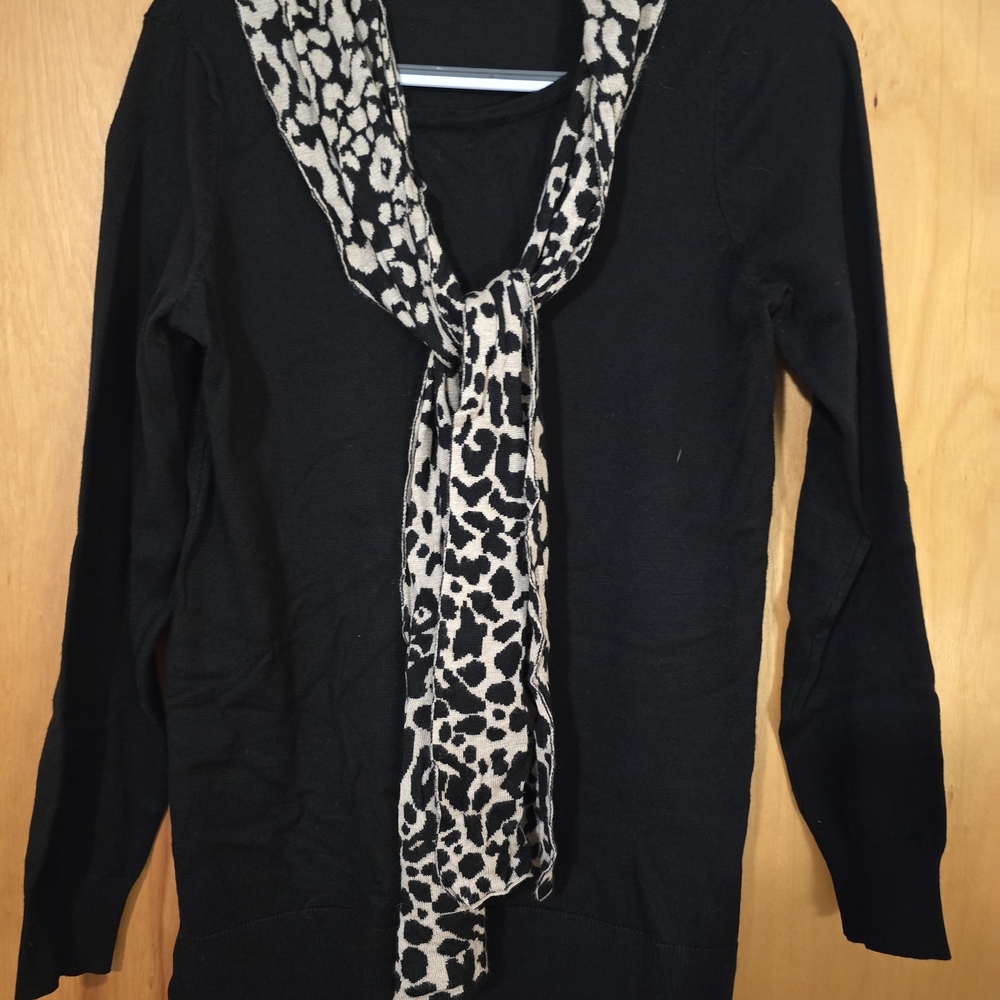 Verve Ami Black Sweater with Animal Print Scarf
